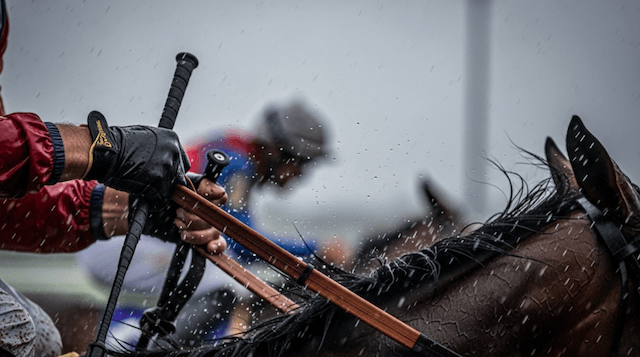 重馬場に強い騎手の特徴とは？
