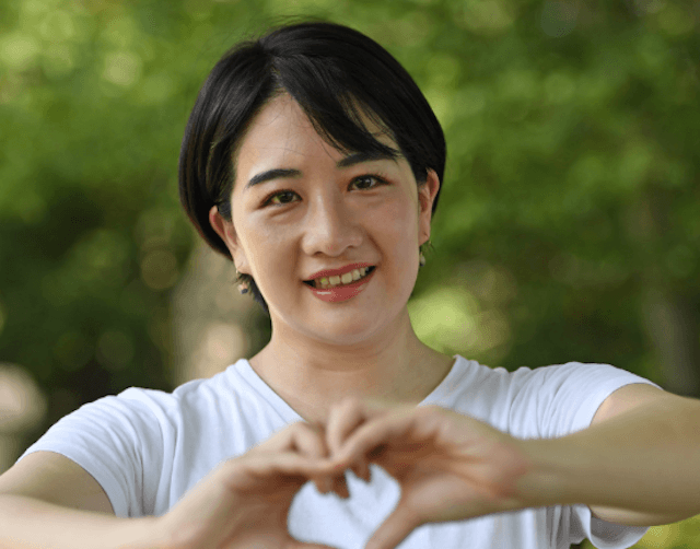 三嶋まりえ記者の顔
